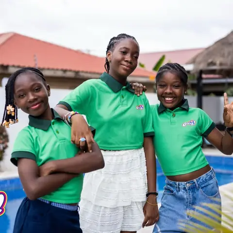 Besties Camp moment