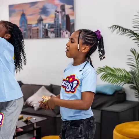 Besties Camp moment